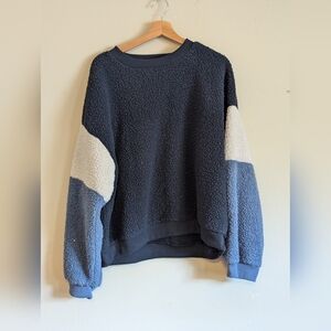 American eagle sherpa crewneck xxl